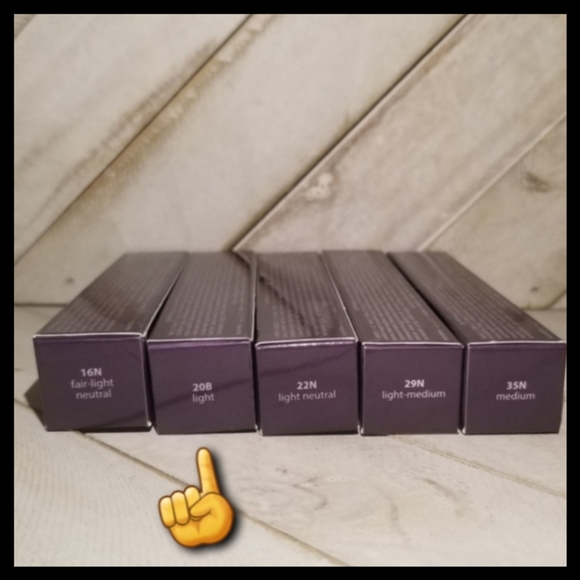 20B Light Tarte Shape Tape Concealer - Picture 4 of 4